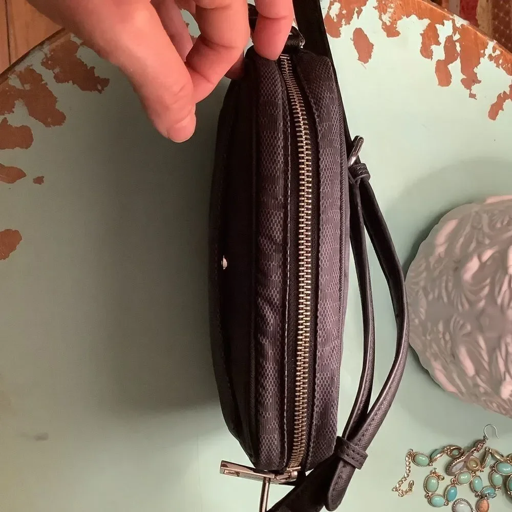 Karl Lagerfeld Paris‎ Black Crossbody